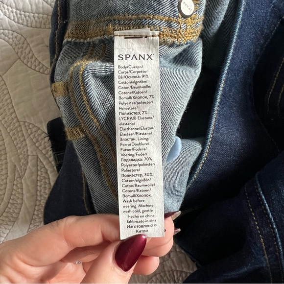 NWT - SPANX - Flare Jeans - Midnight Shade - Picture 8 of 13